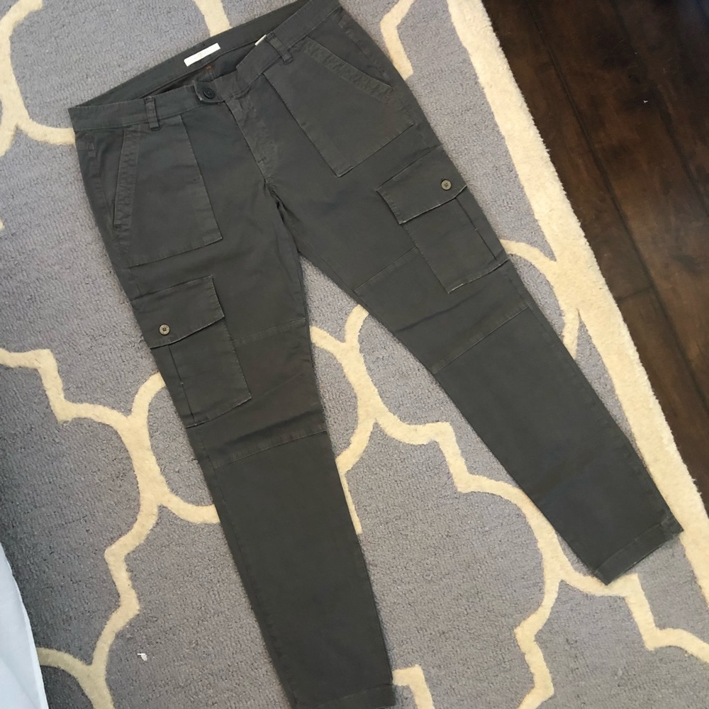 NWOT - 7 for all Mankind skinny cargo pants